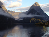 small_00_Milford_Sound_02